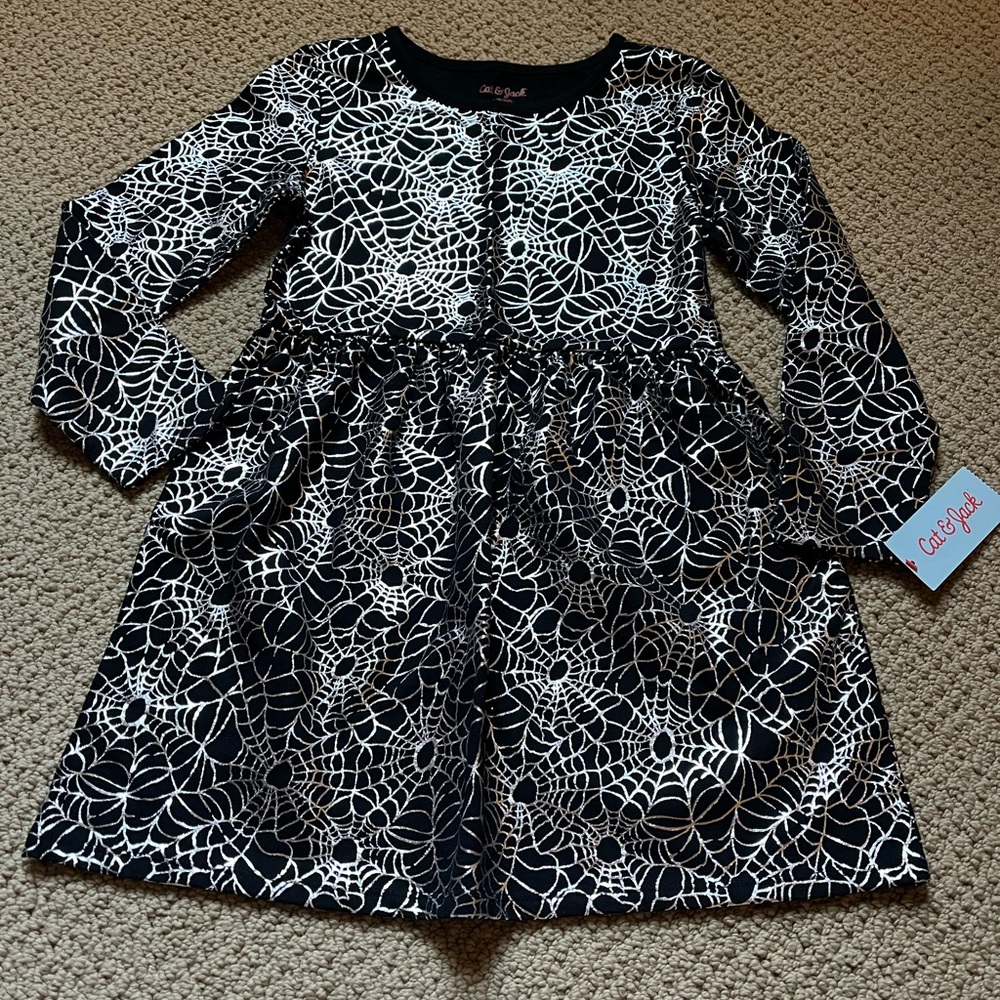Cat & Jack never been worn, with tags, brand new Halloween dress!